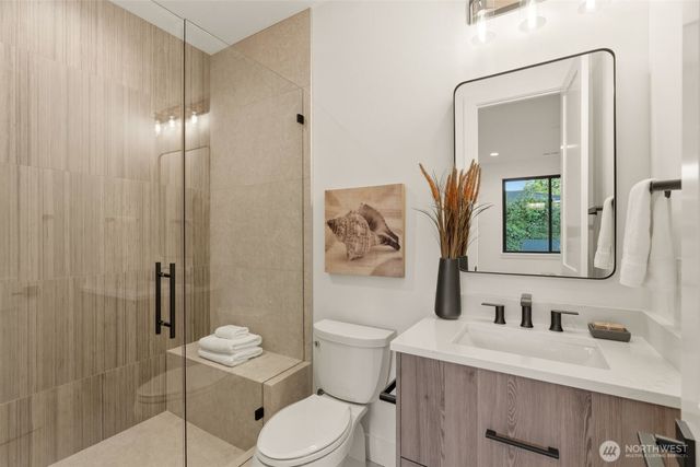 15103 SE 41st Place, Bellevue, WA 98006