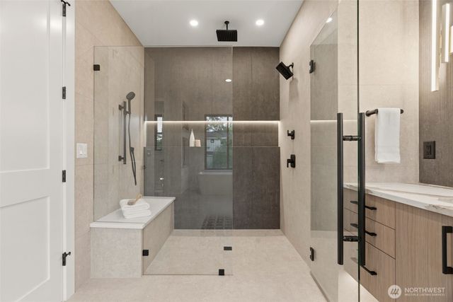 15103 SE 41st Place, Bellevue, WA 98006