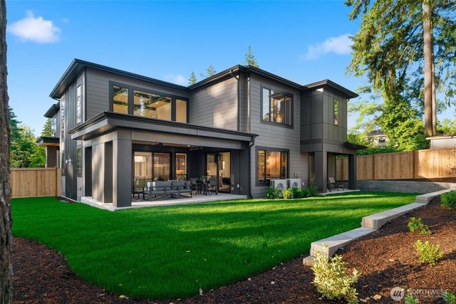 15103 SE 41st Place, Bellevue, WA 98006