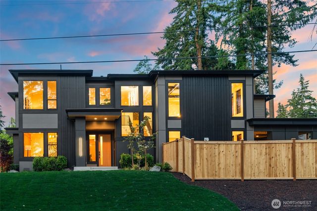 15103 SE 41st Place, Bellevue, WA 98006