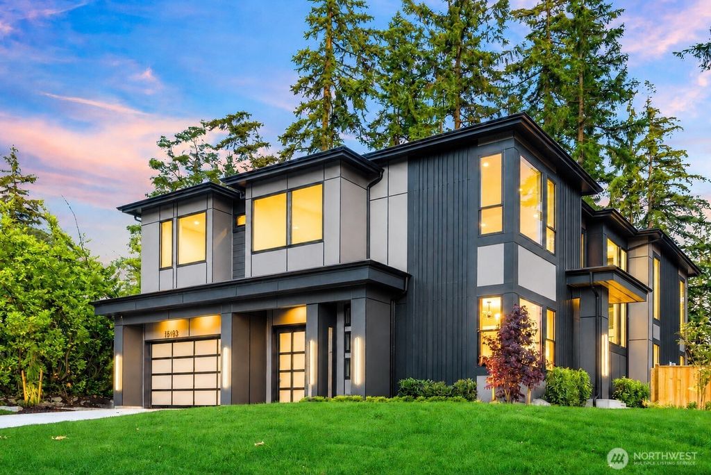 15103 SE 41st Place, Bellevue, WA 98006