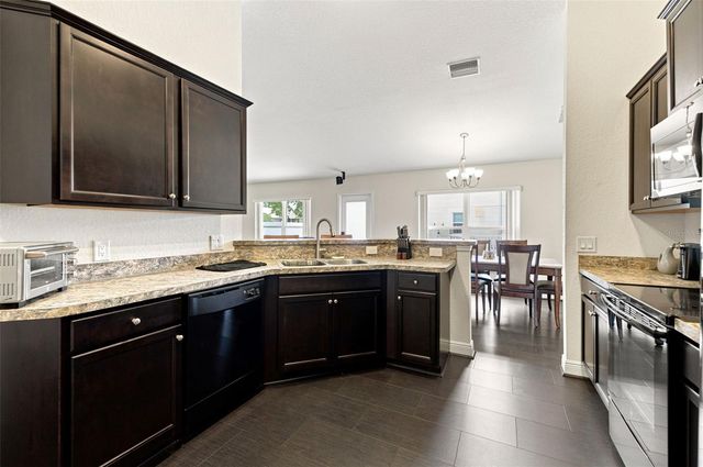 3777 FANTASY WAY, Brooksville, FL 34604