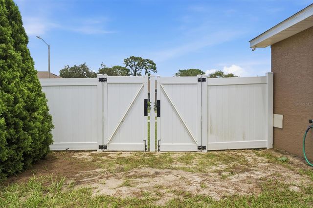 3777 FANTASY WAY, Brooksville, FL 34604