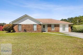1801 Dunlevie Road, Allenhurst, GA 31301
