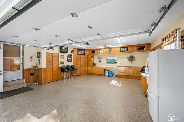6579 Centennial Drive, Bedford Twp, MI 48182