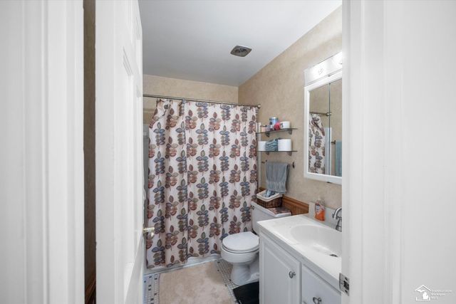 6579 Centennial Drive, Bedford Twp, MI 48182