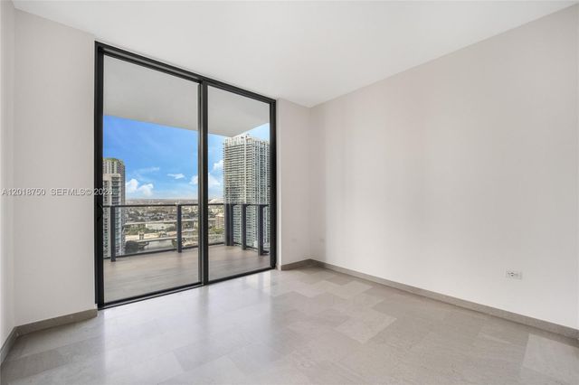 68 SE 6th St 2310, Miami, FL 33131
