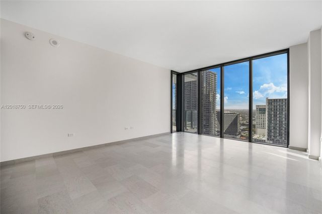 68 SE 6th St 2310, Miami, FL 33131