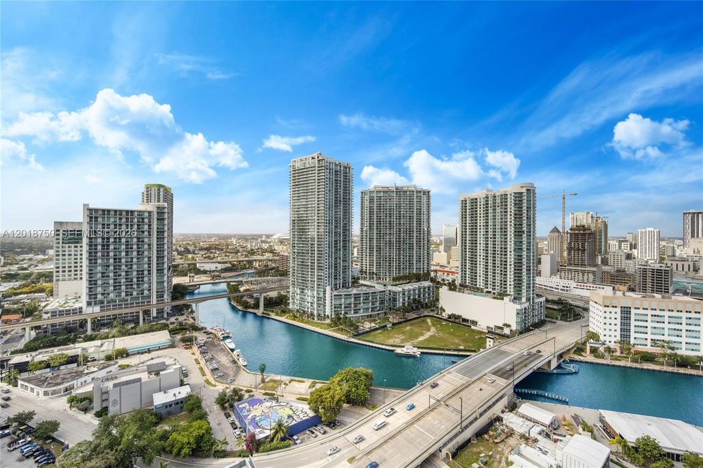 68 SE 6th St 2310, Miami, FL 33131