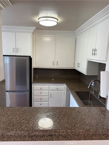616 Emerald Street 1, Redondo Beach, CA 90277
