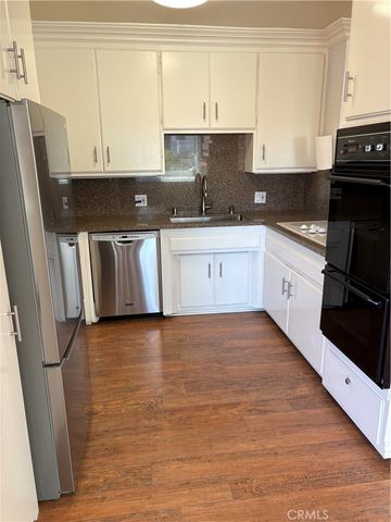 616 Emerald Street 1, Redondo Beach, CA 90277