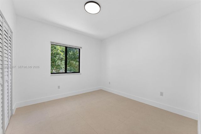1895 NW 47th Terrace, Miami, FL 33142