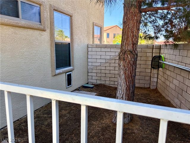 9210 Camden Heights Court, Las Vegas, NV 89123