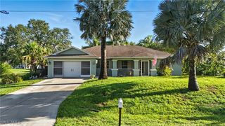 2706 47th ST W, Lehigh Acres, FL 33971