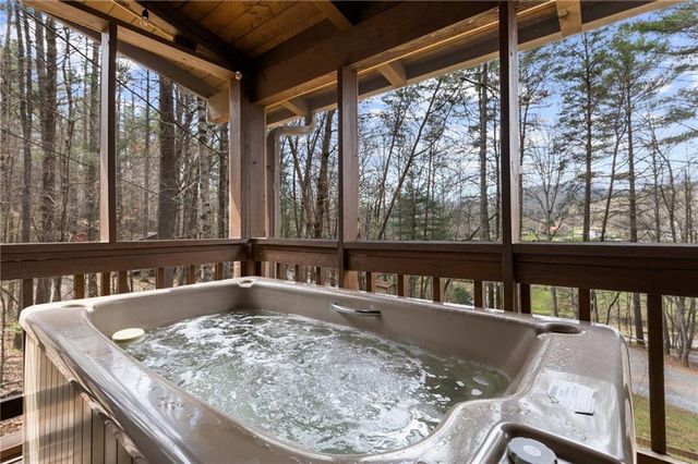 206 Sunny Brook Road, Blue Ridge, GA 30513