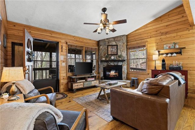 206 Sunny Brook Road, Blue Ridge, GA 30513