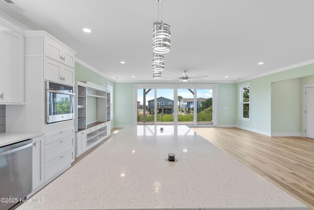 5515 E Pelican Drive, Oak Island, NC 28465