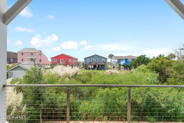 5515 E Pelican Drive, Oak Island, NC 28465