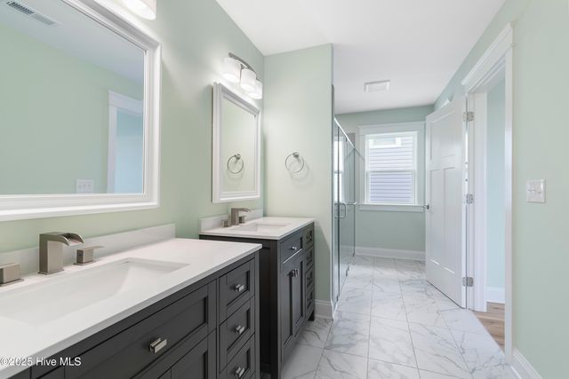 5515 E Pelican Drive, Oak Island, NC 28465