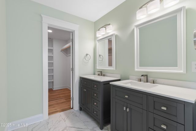 5515 E Pelican Drive, Oak Island, NC 28465