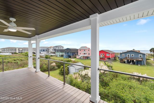 5515 E Pelican Drive, Oak Island, NC 28465