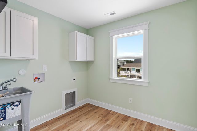 5515 E Pelican Drive, Oak Island, NC 28465