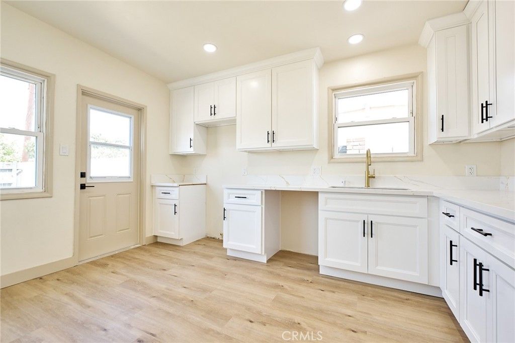 1407 S Hillford, Compton, CA 90220 — photo 5