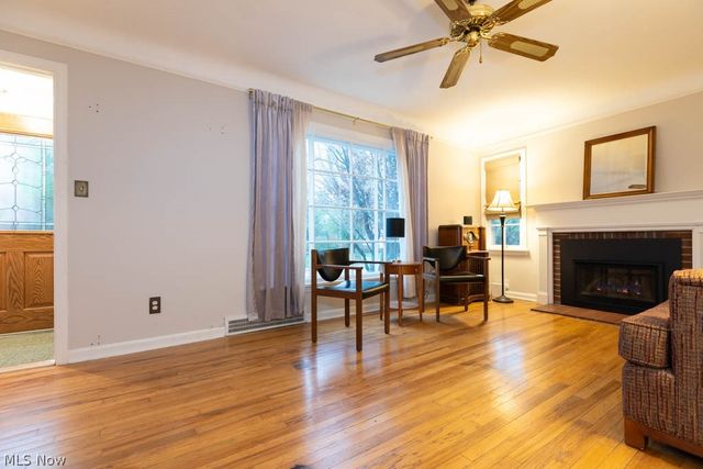 5255 Haverford Drive, Lyndhurst, OH 44124