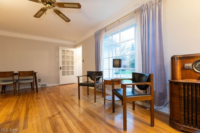 5255 Haverford Drive, Lyndhurst, OH 44124