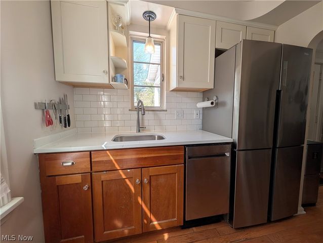 5255 Haverford Drive, Lyndhurst, OH 44124