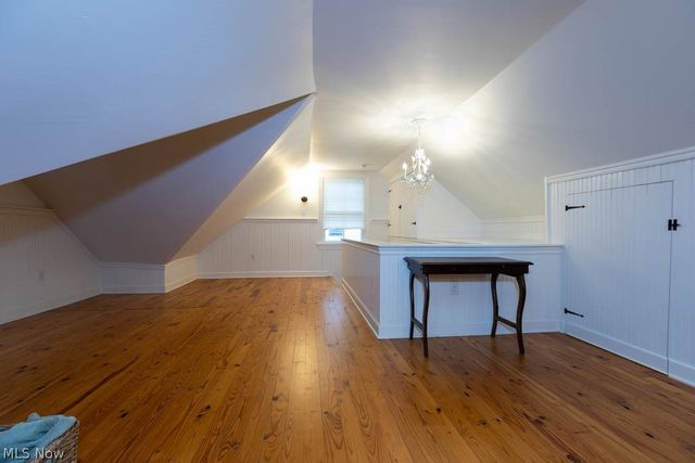 5255 Haverford Drive, Lyndhurst, OH 44124