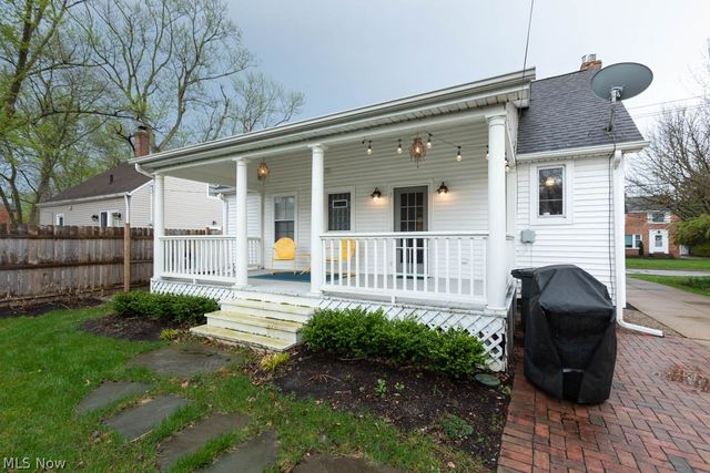 5255 Haverford Drive, Lyndhurst, OH 44124