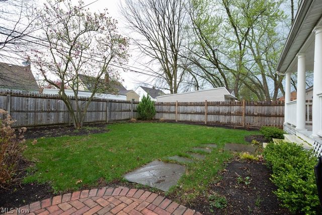 5255 Haverford Drive, Lyndhurst, OH 44124