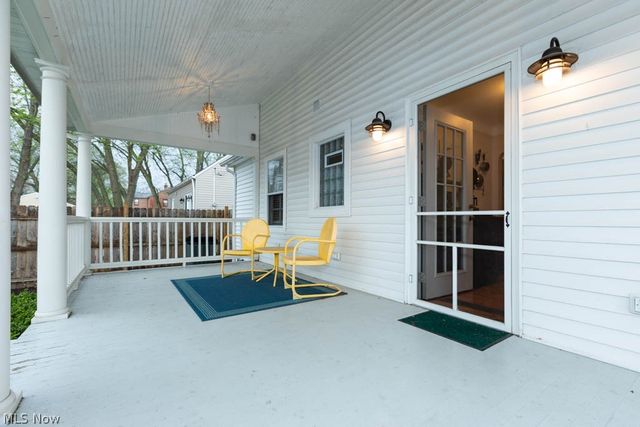 5255 Haverford Drive, Lyndhurst, OH 44124