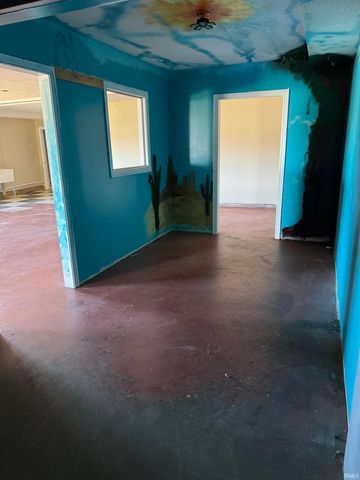 9227 S 900 W, West Point, IN 47992