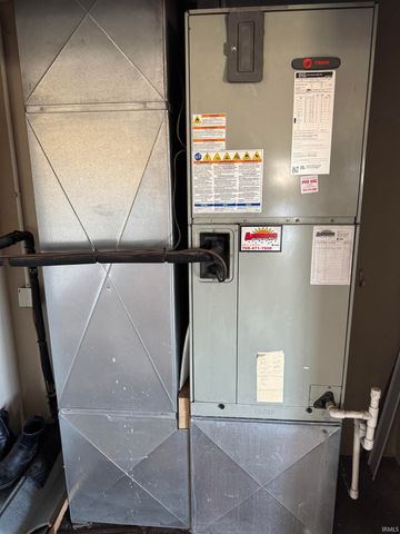 9227 S 900 W, West Point, IN 47992