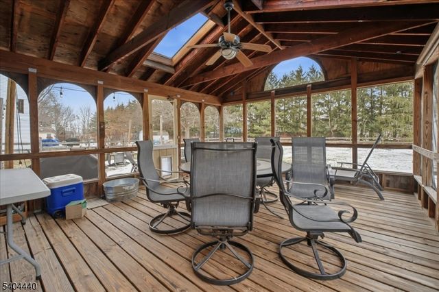 8 Village Ct, Flemington Boro, NJ 08822