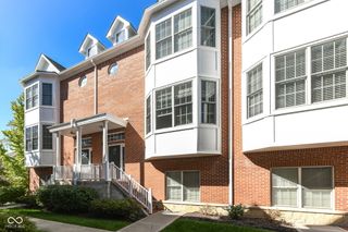 833 N Park Trail Drive, Carmel, IN 46032