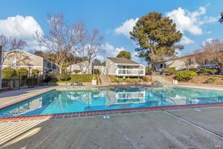 900 Southampton Rd #110, Benicia, CA 94510