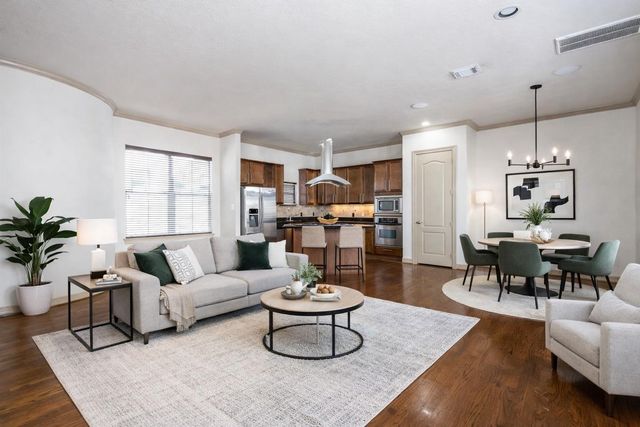 5711 Kiam Street, Houston, TX 77007