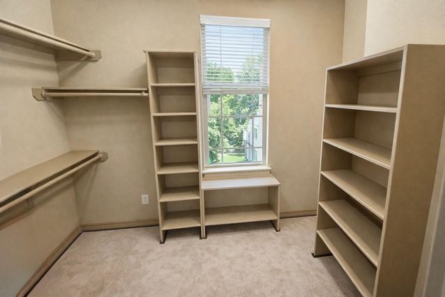 5711 Kiam Street, Houston, TX 77007