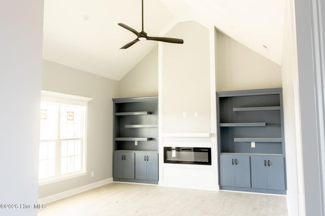 1907 Ridenour Court, Farmville, NC 27828