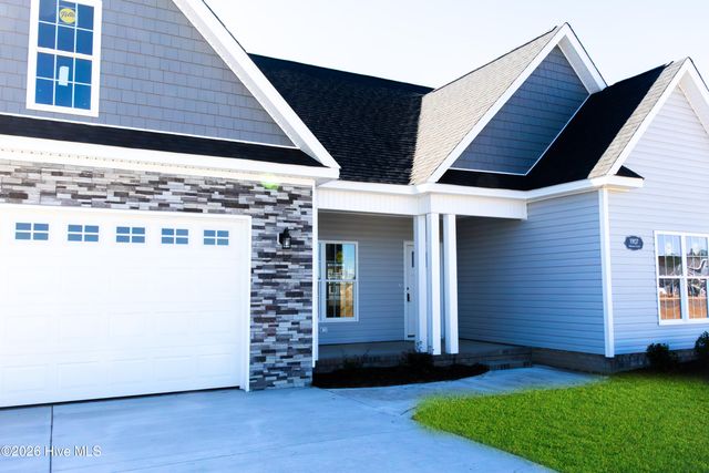 1907 Ridenour Court, Farmville, NC 27828