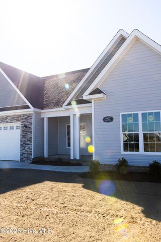 1907 Ridenour Court, Farmville, NC 27828