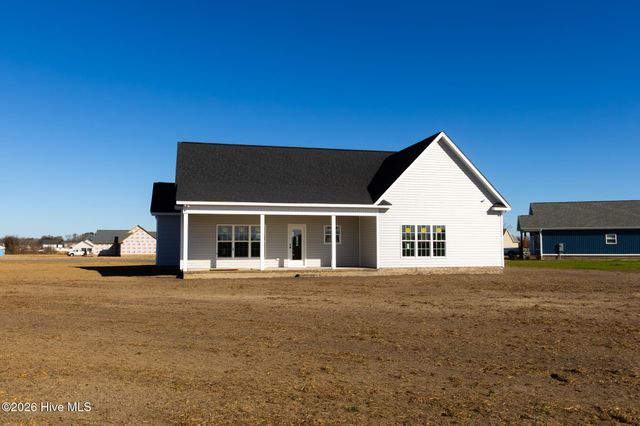 1907 Ridenour Court, Farmville, NC 27828