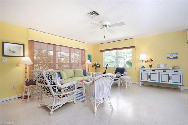 361 1st AVE N, Naples, FL 34102