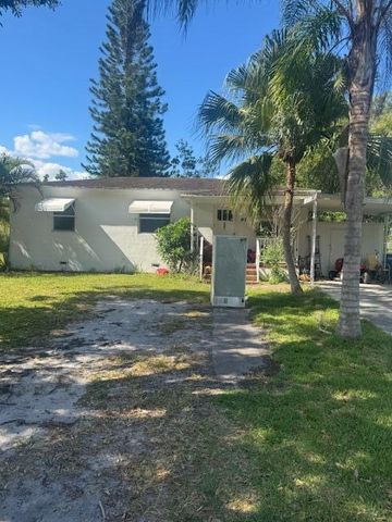 807 Texas Court, Fort Pierce, FL 34950