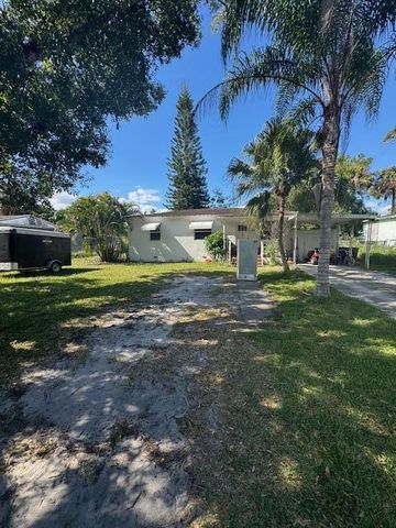 807 Texas Court, Fort Pierce, FL 34950