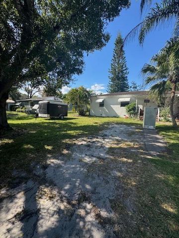 807 Texas Court, Fort Pierce, FL 34950