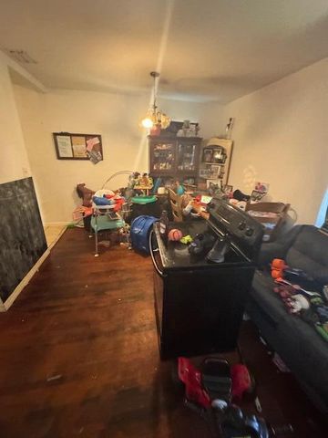 807 Texas Court, Fort Pierce, FL 34950